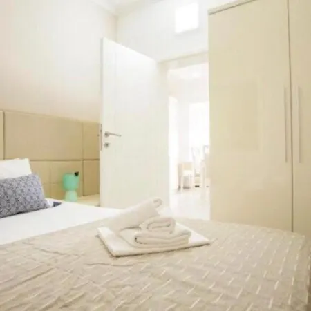 Arius Front Seget-trogir فيلة