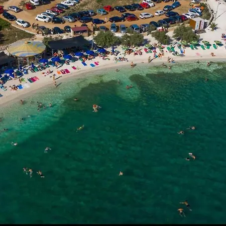 Arius Front Seget-trogir